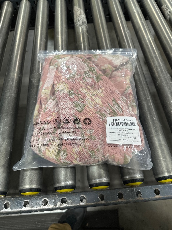 Photo 1 of Simplee Womens Long Sleeve Spring Wedding Guest Dress Boho Floral A-line Smocked Square Neck Flowy Maxi Dresses Pink XL