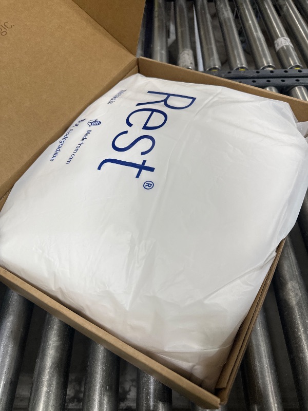 Photo 1 of REST® Evercool® Cooling Comforter, King/Cali King, Blanket for Hot Sleepers, All Season Bedding to Keep Cool for Night Sweats, Breathable Lightweight Duvet, 106x90 Inches, Arctic White