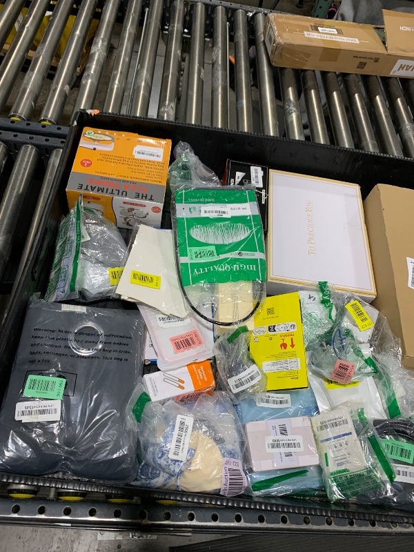Photo 1 of Nellis Variety Box: Small (Include Category if sorted)