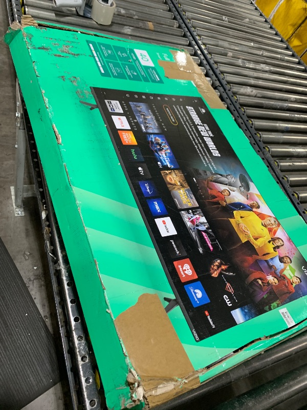 Photo 1 of [SOLD FOR PARTS ONLY] VIZIO 40-inch Full HD 1080p Smart TV with DTS Virtual: X, Alexa Compatibility, Google Cast Built-in, Bluetooth Headphone Capable, (VFD40M-08 New)