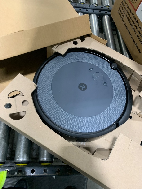 Photo 1 of Robot Roomba Combo i5+ Self-Emptying Robot Vacuum Mop