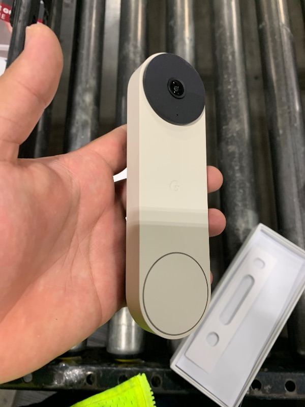 Photo 1 of Google Nest Doorbell (Battery) - Linen