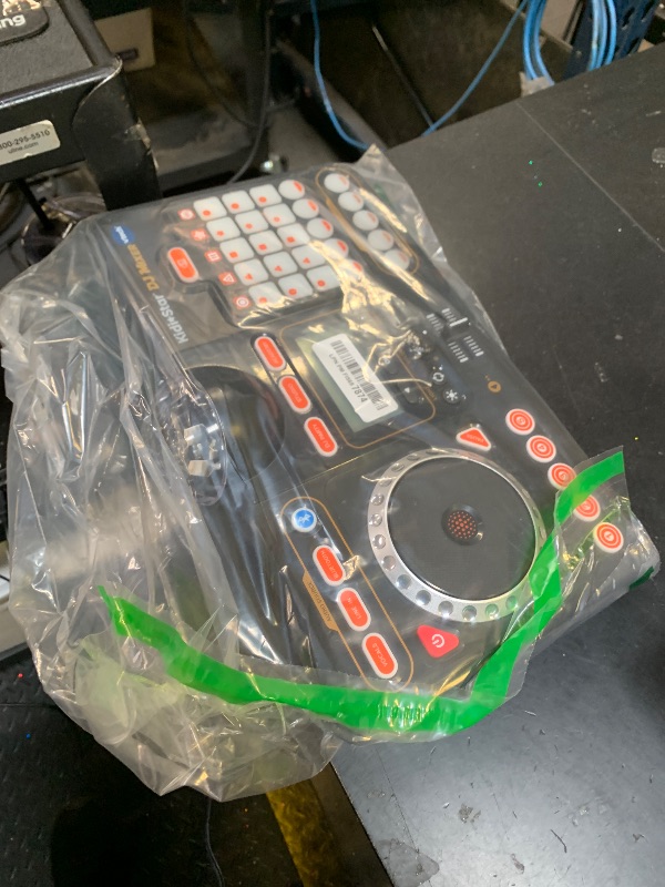 Photo 2 of VTech Kidi Star DJ Mixer