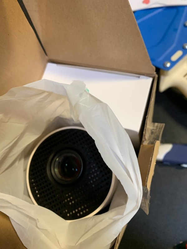 Photo 1 of [Built-in Apps & 2025 Upgraded] Mini Projector with WiFi 6 and Bluetooth 5.4 Support 4K 1080P Auto Keystone 180° Rotatable Projector Portable Compatibile with HDMI/TV Stick/Memory Stick/Laptop, White