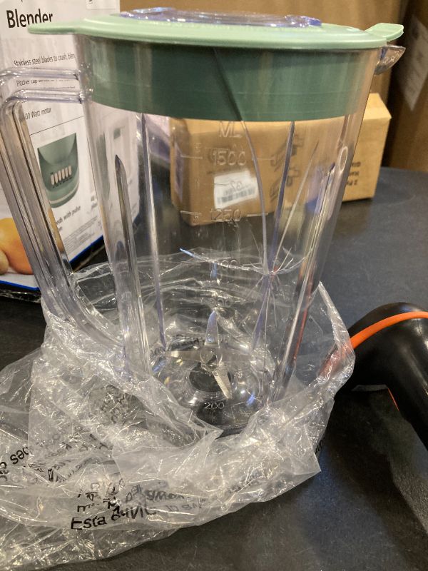 Photo 1 of Mainstays 6-Speed Blender