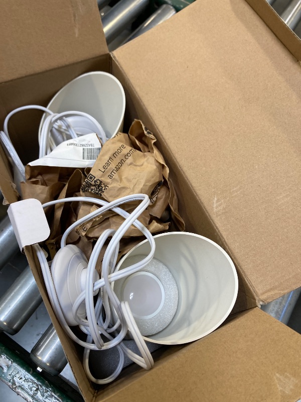 Photo 1 of 2pcs table lamps 