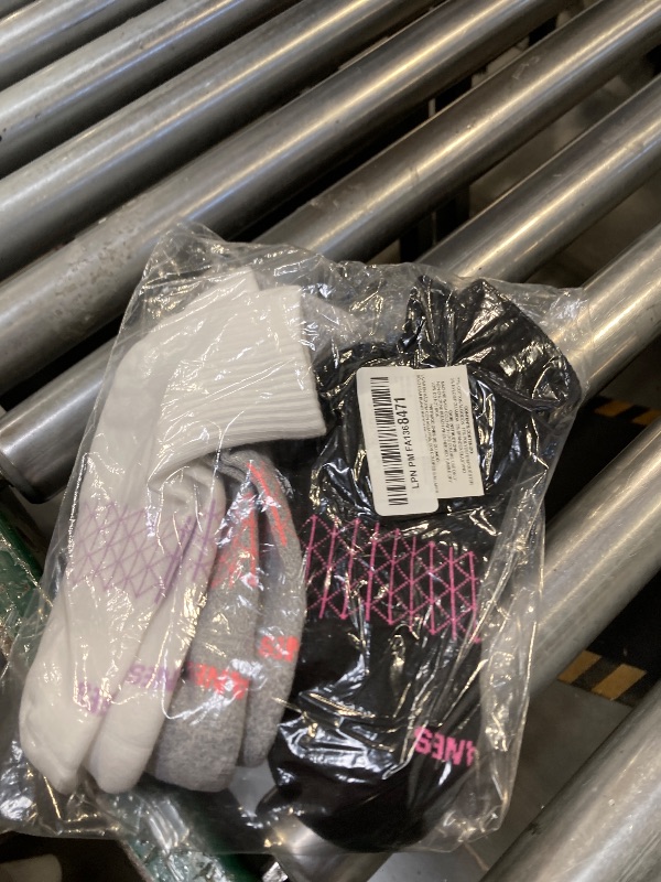 Photo 1 of Hanes Women's Cushioned Ankle Socks, Absolute Active Ankle Socks for Women, Seamless Toe, 4-Prs