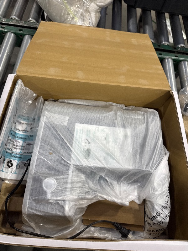 Photo 1 of CASABREWS Espresso Machine 20 Bar, Professional Espresso Maker with Milk Frother Steam Wand, Espresso Coffee Machine with 34oz Removable Water Tank, Gift for Coffee Lovers, Coffee Gift, Sapphire Blue