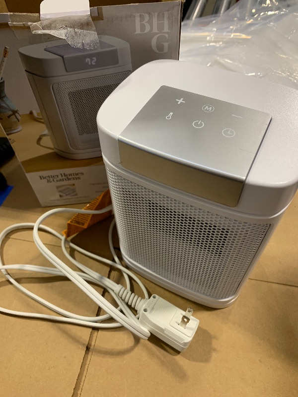 Photo 1 of Better Homes & Gardens Personal Ceramic Space Heater