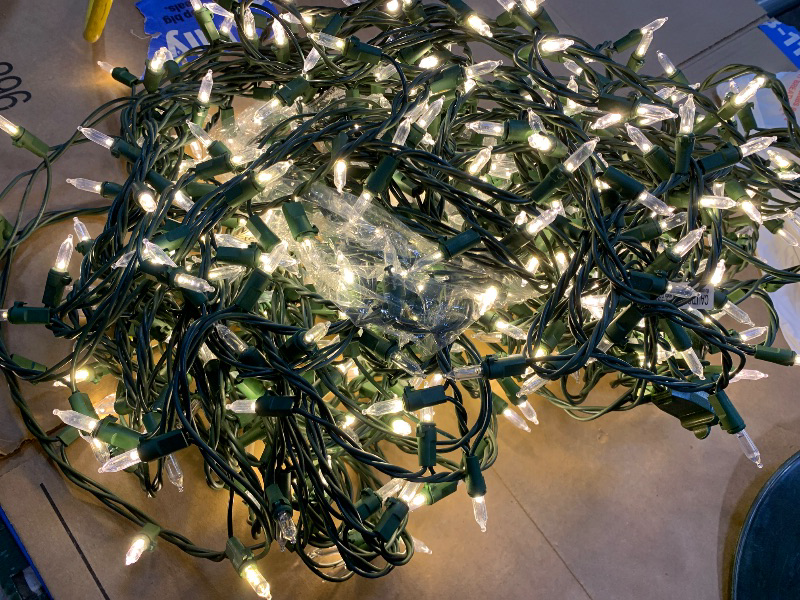 Photo 1 of 114ft Straight light 