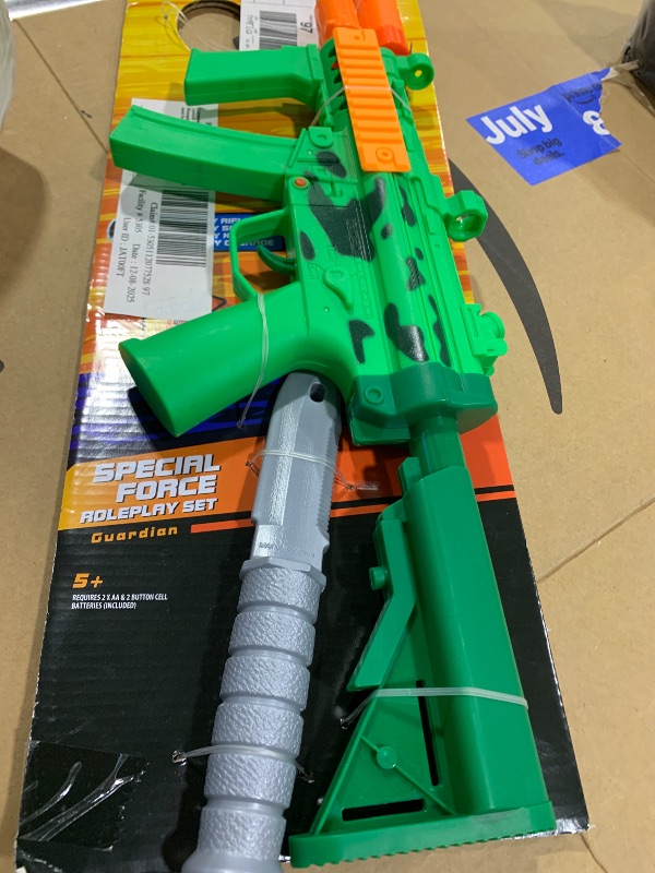 Photo 1 of Adventure Force Guardian Blaster Toy Gun Roleplay Set with Sound & Light Effects 4 Pieces Indoor and Outdoor Play 5+