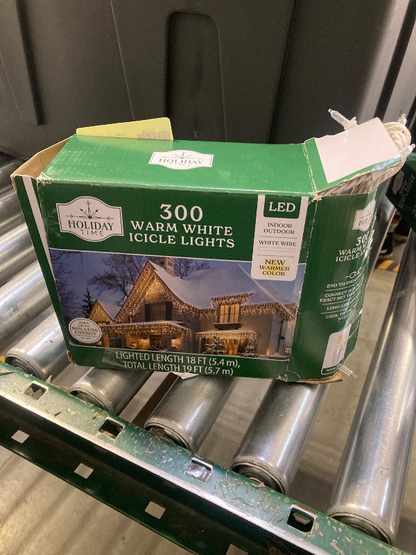 Photo 1 of 300 Multicolor Icicle Lights 