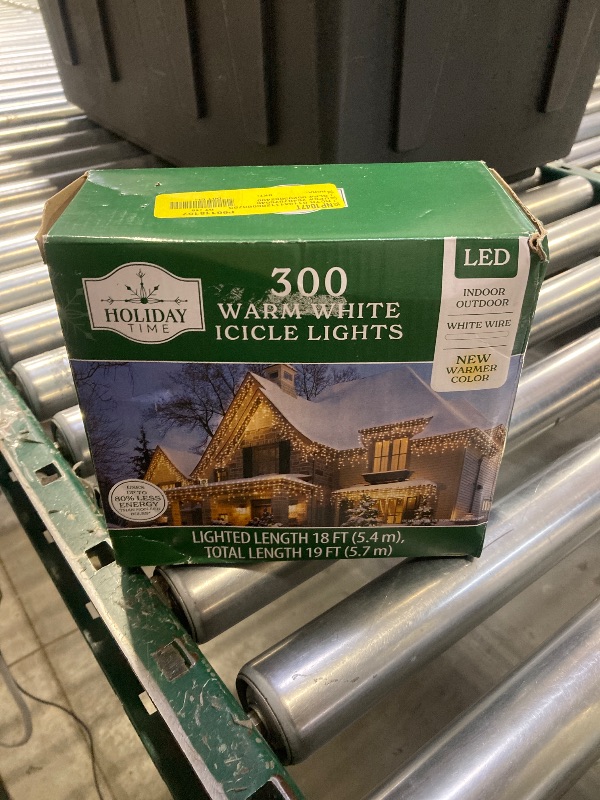 Photo 1 of 300 Warm White Icicle Lights 