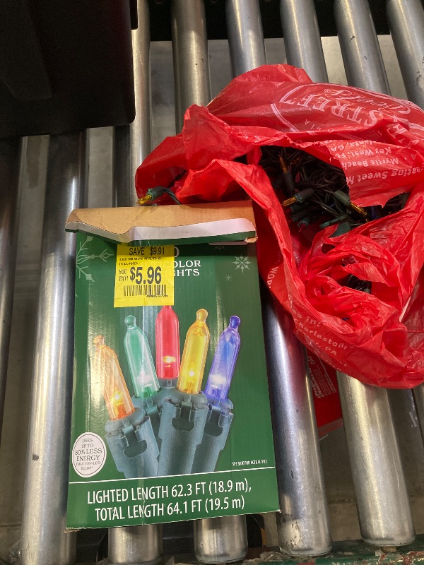 Photo 1 of 300 Multicolor Mini Lights 