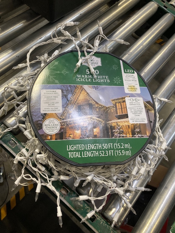 Photo 1 of 500 Warm White Icicle Lights 