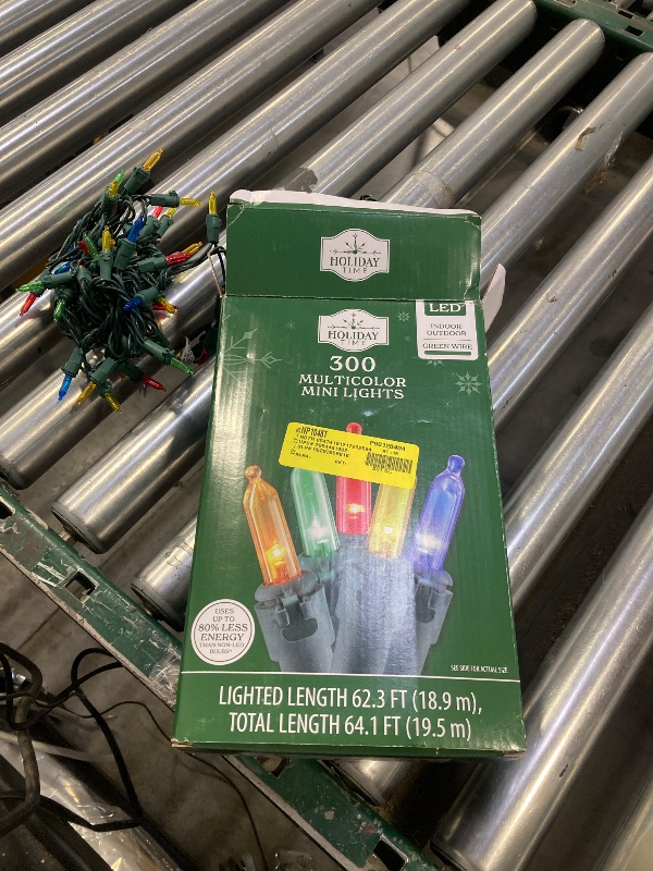 Photo 1 of 300 Multicolor Mini Lights 