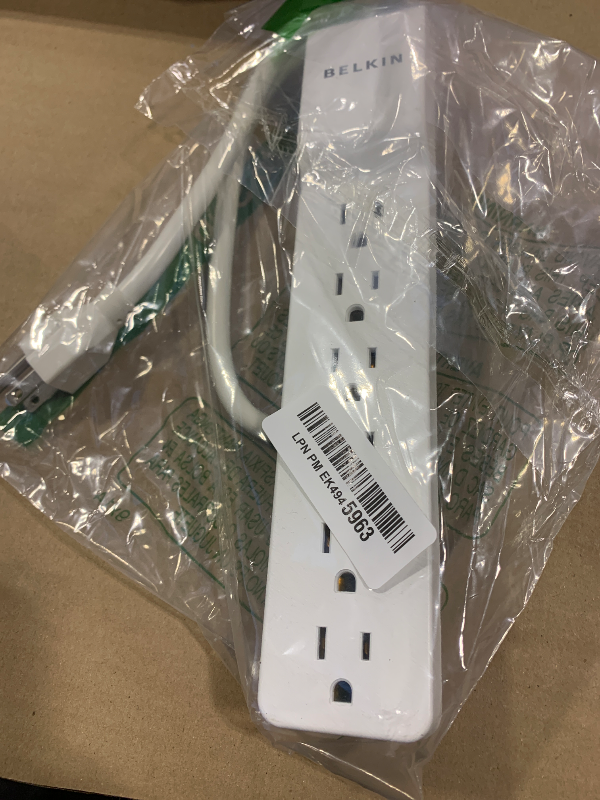 Photo 1 of Belkin 6-Outlet Commercial Power Strip Surge Protector with 2.5ft Cord, 555 Joules,White
