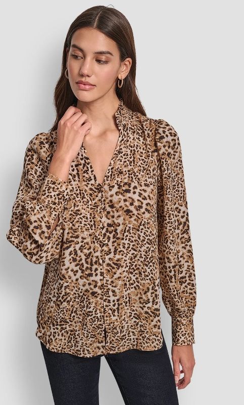 Photo 1 of SIZE 1X WOMEN'S ANIMAL PRINT TUNIC STYLE TOP