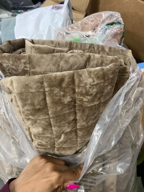 Photo 1 of RECYCO Luxury Velvet Quilt Set FULL/QUEEN Size Bedding Sets, Ultra Soft Velvet Comforter Set, Lightweight Channel Box Stitch Oversized Bedspread Coverlet for All Season, with 2 Shams, Caramel Gold