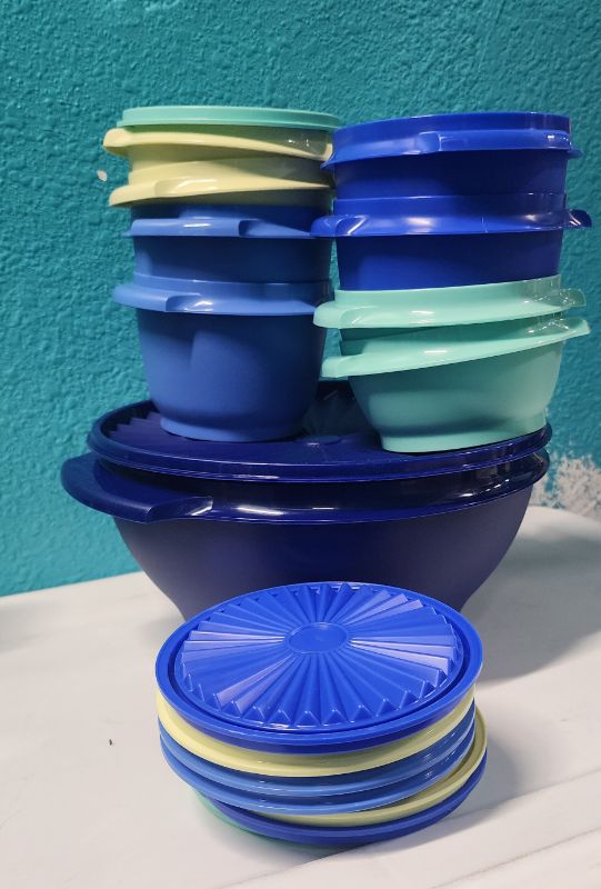 Photo 1 of 10 PIECES TUPPERWARE ASSORTED SIZES MIXING BOWLS