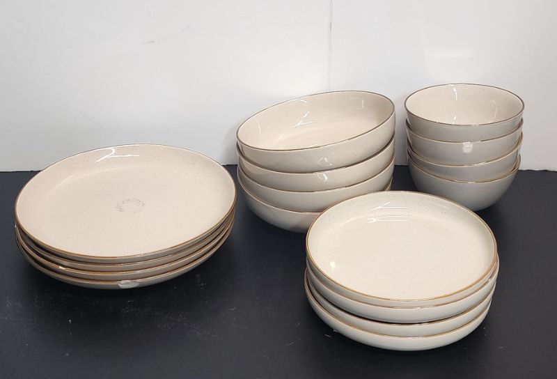 Photo 1 of Over&Back Options 16-Piece Dinnerware Set of Plates & Bowls (small chips in some of the plates)