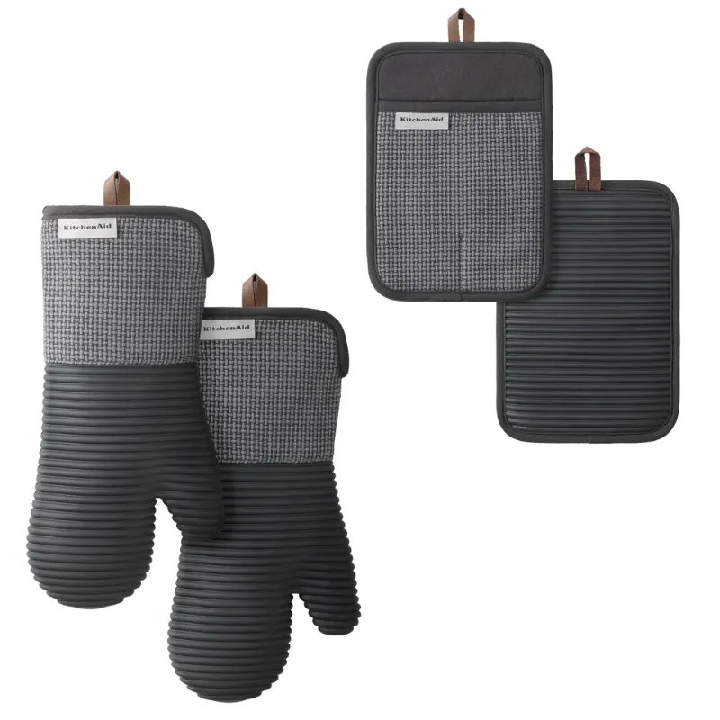 Photo 1 of Kitchenaid Oven Mitt Set / Town and Country Linen Co Black