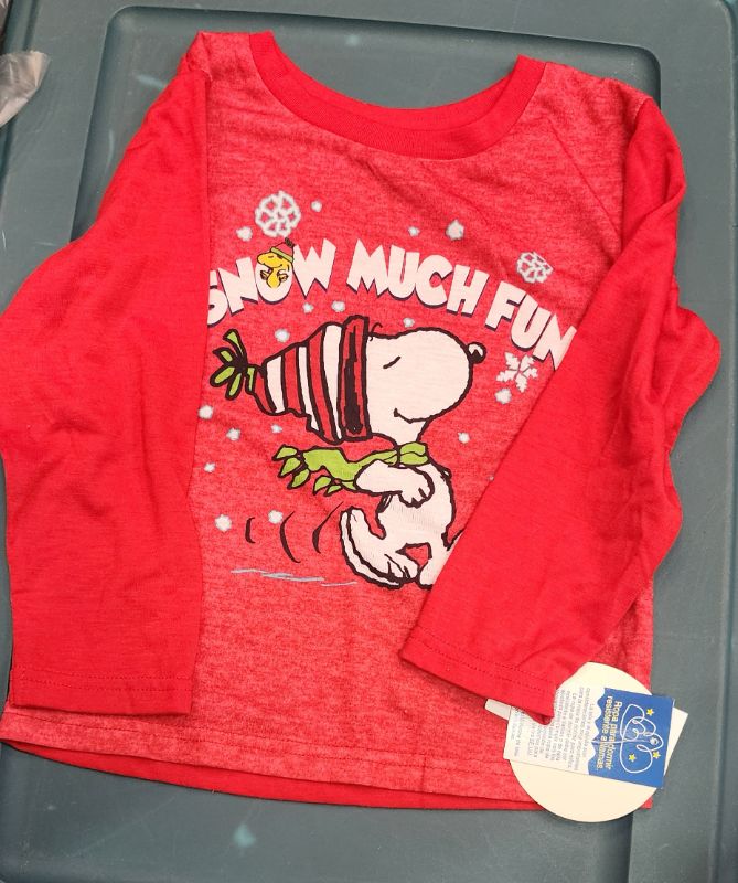 Photo 1 of SIZE 4T LITTLE PAJAMA TOP SNOOPY