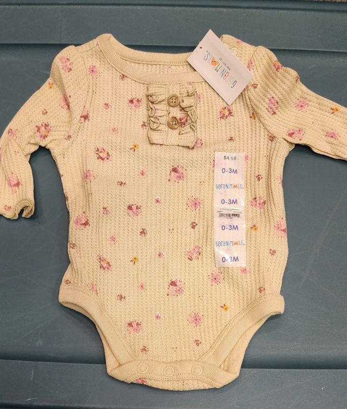 Photo 1 of 0-3M Baby girl onesies