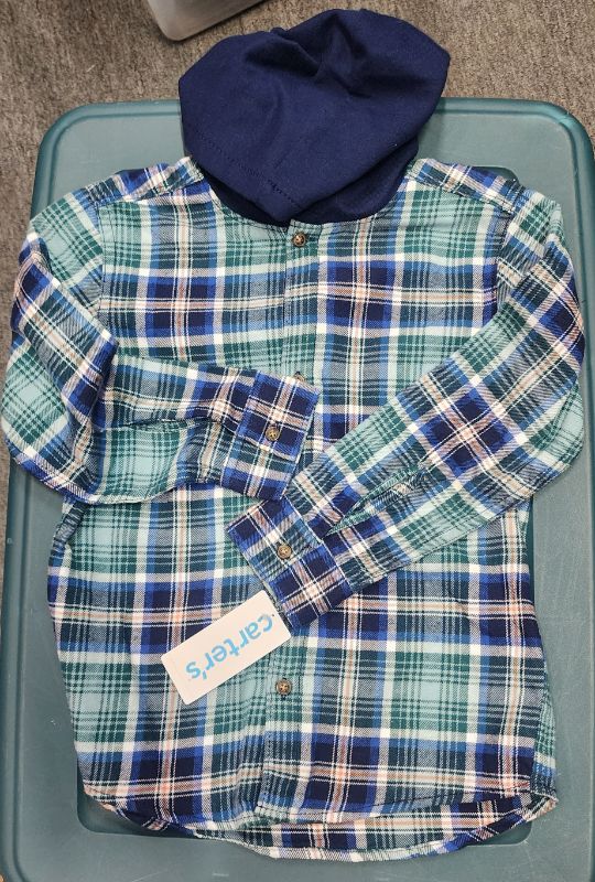 Photo 1 of SIZE 5T CARTER'S BOYS HOODED SHIRT