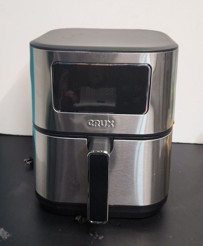 Photo 1 of OPEN BOX CRUX 6QT STAINLESS STEEL DIGITAL AIR FRYER 