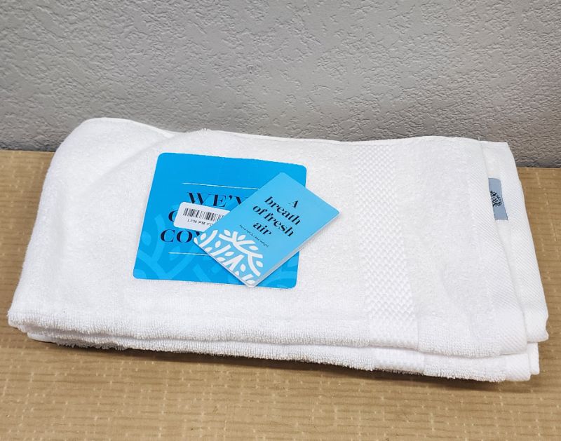 Photo 1 of WHITE CLASSIC PREMIUM COTTON 4 PACK HAND TOWELS WHITE 