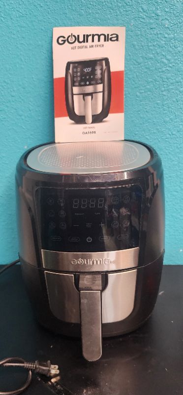 Photo 1 of GOURMIA 60QT AIR FRYER