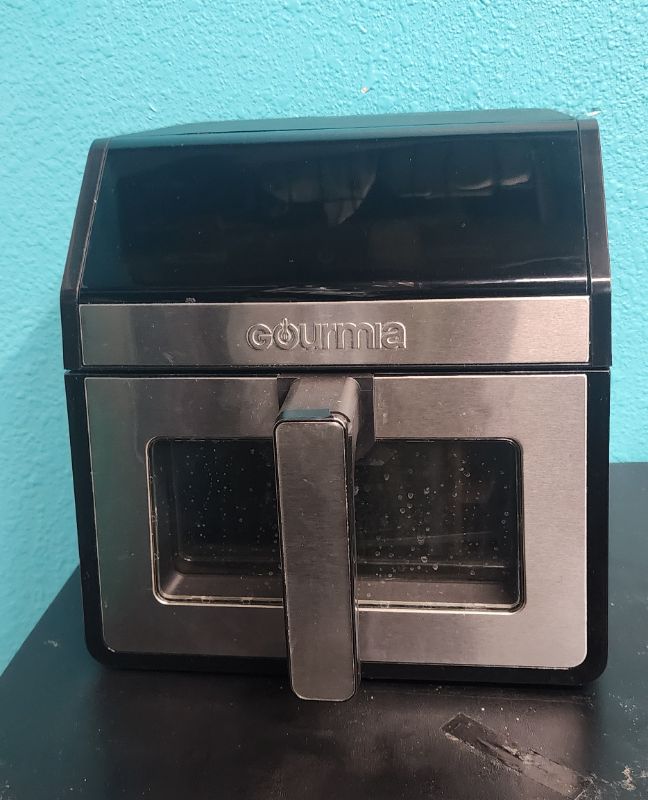 Photo 1 of Gourmia 8-Quart Digital Air Fryer with Window & Light