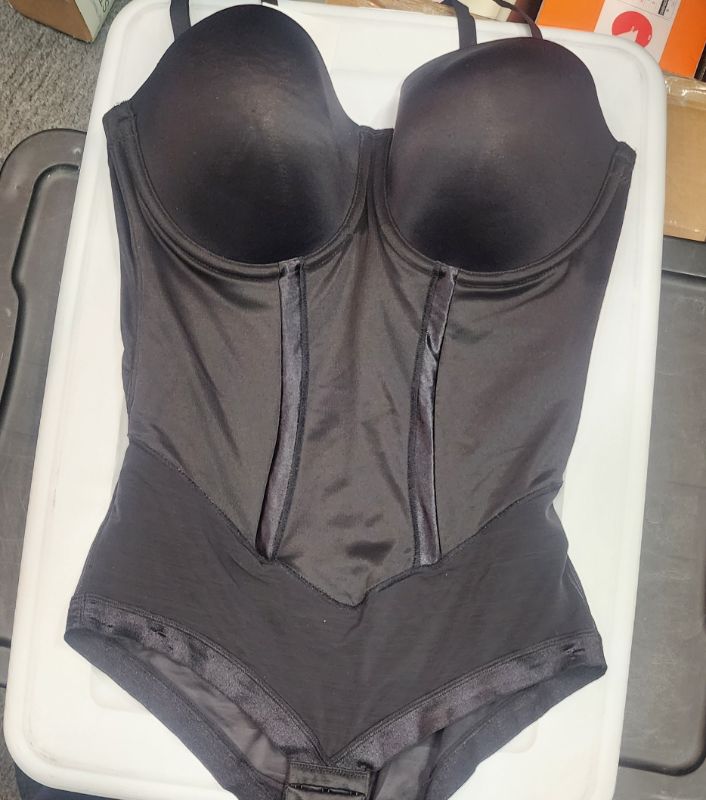 Photo 1 of Maidenform Women’s Body Shaper With Built-In Bra & Anti-Static Fajas Shapewear FL1256