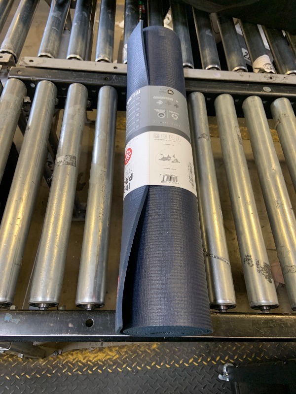 Photo 1 of Manduka PRO Yoga Mat - Non-Slip Textured 6mm | Thick | Hot Yoga | Workout | Pilates | Exercise | Travel | Home Studio | 71 inch