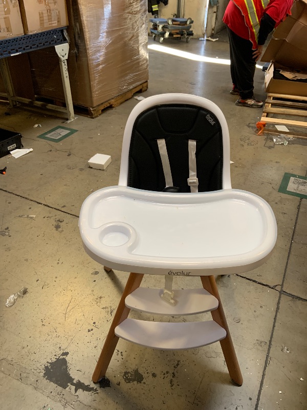 Photo 2 of BABY FEEDING CHAIR 