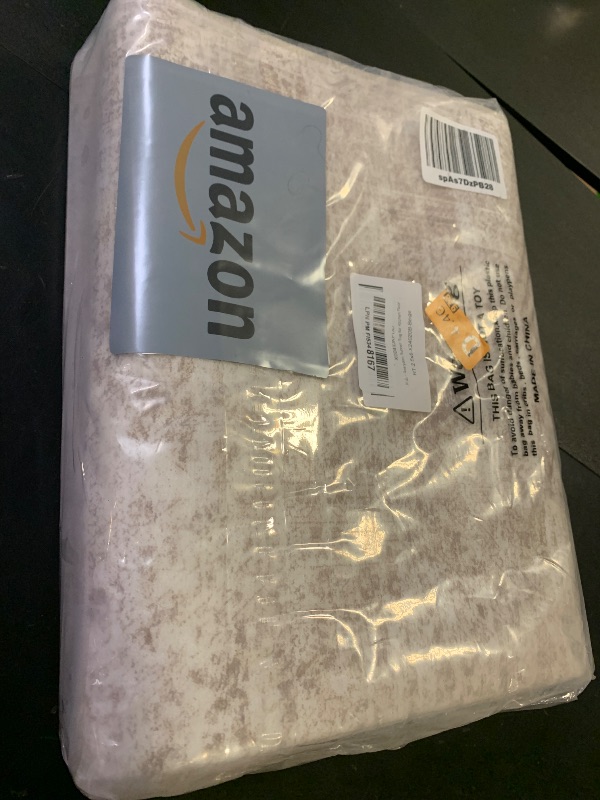 Photo 1 of Restydon Kitchen Runner Rug Non Slip - 2.5 x 8 Runners for Hallways, Entryway, Bedroom, Washable Runner Rugs for Bathroom, Laundry Room, Low Pile Soft Vintage Area Rug(2.5'x8', Beige/Ivory)