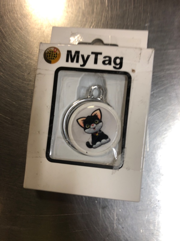 Photo 1 of "My Tag" air tag holder