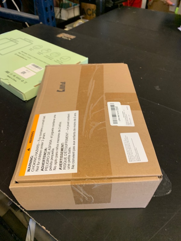 Photo 1 of 100 Bulk Snowflake Ball Christmas Snowflake Stress Toys First Snowflake Fight Snowmen Balls Sensory Stress Relief Toys Christmas Winter Party Favors Bag Filler Stocking Stuffers Gifts for Boys Girls