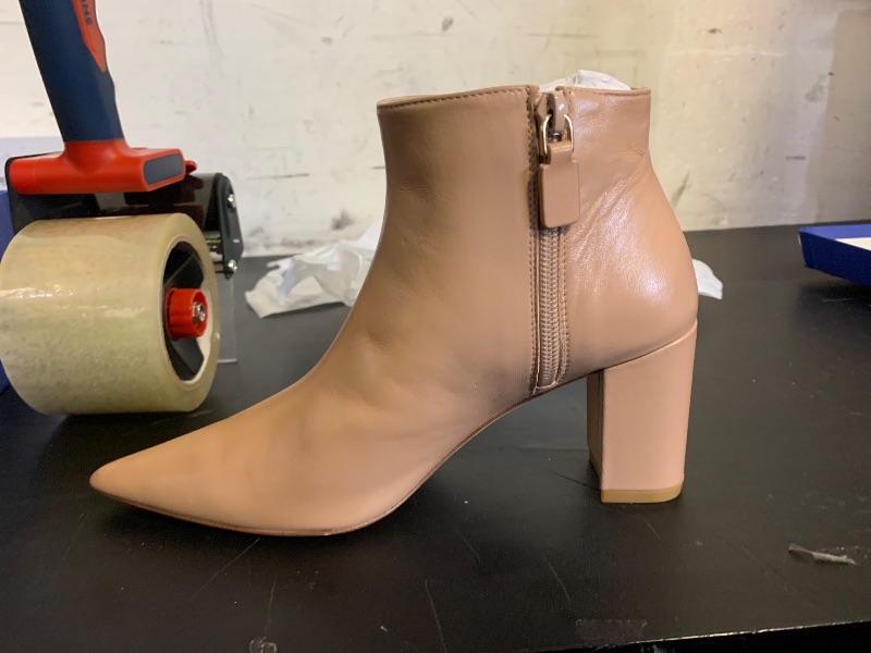 Photo 2 of Stuart Weitzman size 5 blush 