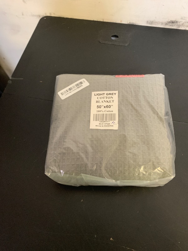 Photo 1 of 100% Cotton Blankets Queen Size for Bed - Waffle Weave Blankets for Summer, Lightweight and Breathable Soft Woven Blanket for Spring, White, 90x90 Inches (Light Grey, Throw (50" x 60"))