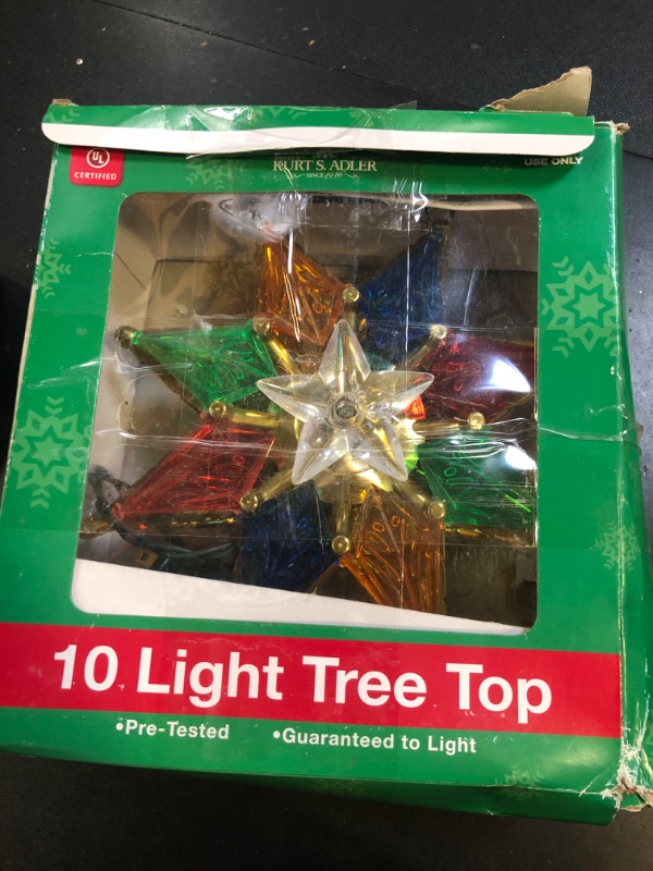 Photo 1 of 10" light tree top