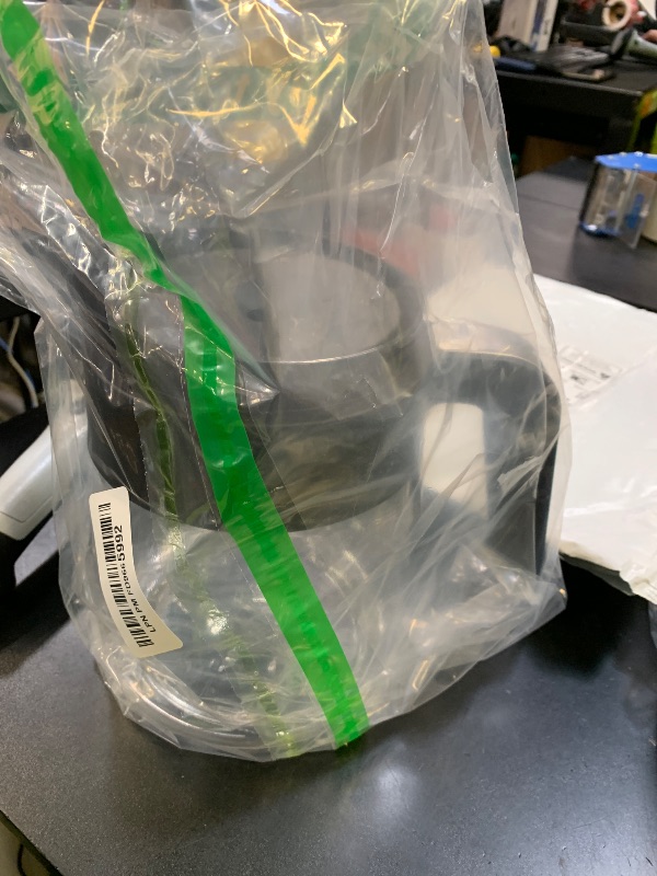 Photo 1 of 12 Cup Coffee Pot Replacement for Ninja Coffee Maker CFP101 CFP201 CFP301 CFP250A CFP300 CFP305 CFP307 CM400 CM401 CFN601 CF090 CF091 CF092, Glass Carafe for Ninja with Brew-Through Lid