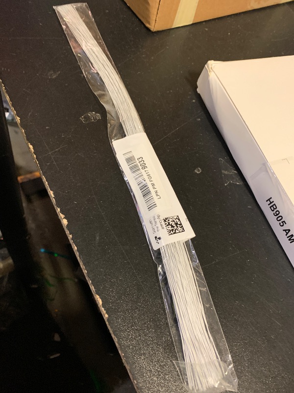 Photo 1 of 100 Pcs Floral Wire, 26 Gauge White Florist Wire - 14 Inch for Crafts, Bouquet Stem Wrapping, Wreath Making, Flower Arrangement Supplies