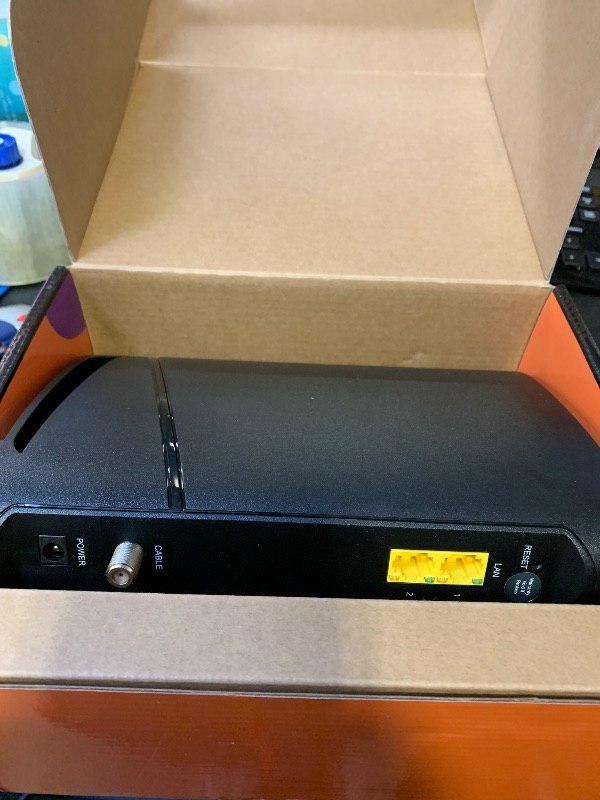 Photo 1 of Arris (G18) - Cable Modem Router Combo - Fast DOCSIS 3.1 Multi-Gigabit WiFi 6 (AX1800), Approved for Comcast Xfinity, Cox, Spectrum & More