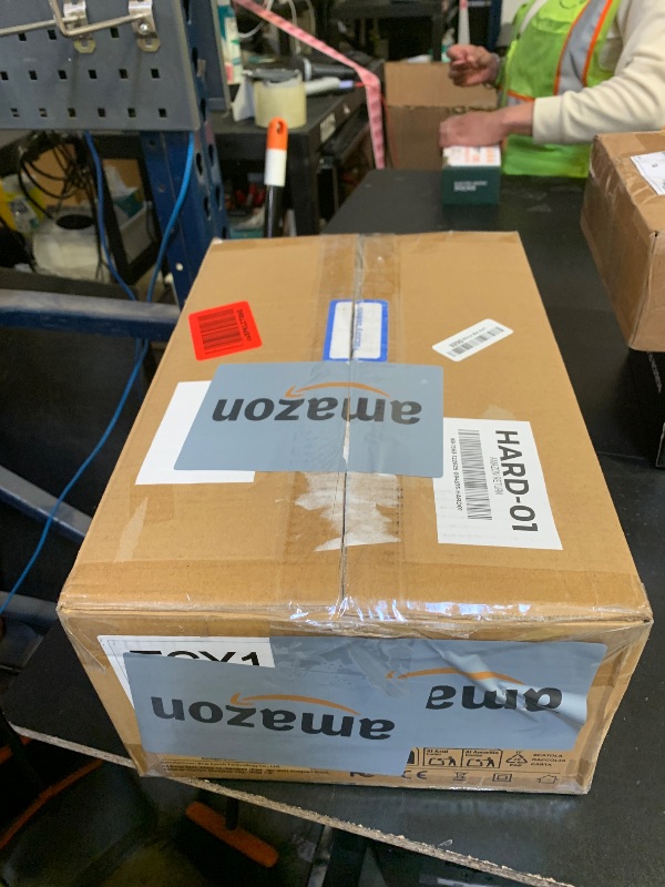 Photo 1 of AIRROBO Dog Grooming Vacuum Kit,12000Pa Strong Pet Vacuum for Shedding,Grooming Hai,Quiet,PG100,2L Large Capacity