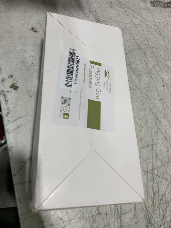 Photo 1 of Mr. Pen- Standard Tagging Gun Fasteners, 3 Inch, 5000 pcs, White, Tag Gun Refills