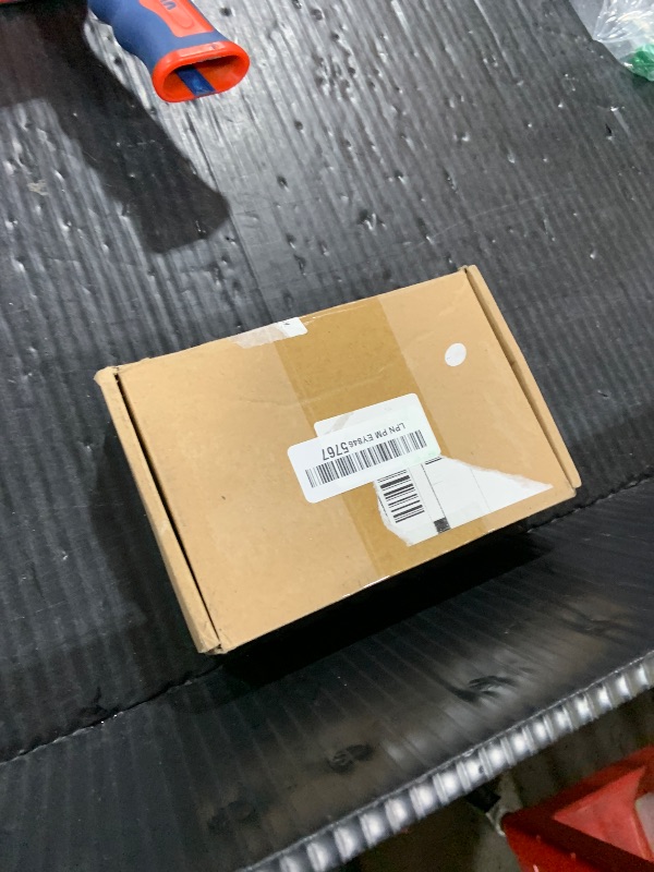 Photo 1 of NICEYRIG Aluminum Tripod Mount for iPad Pro 12.9'' 11''/Air 10.9'' 10.5''/Mini 8.3'' 7.9'' Video Recording Vlog Vlogging Lives, Professional Tablet Holder with QR Plate for Arca-Swiss - 502