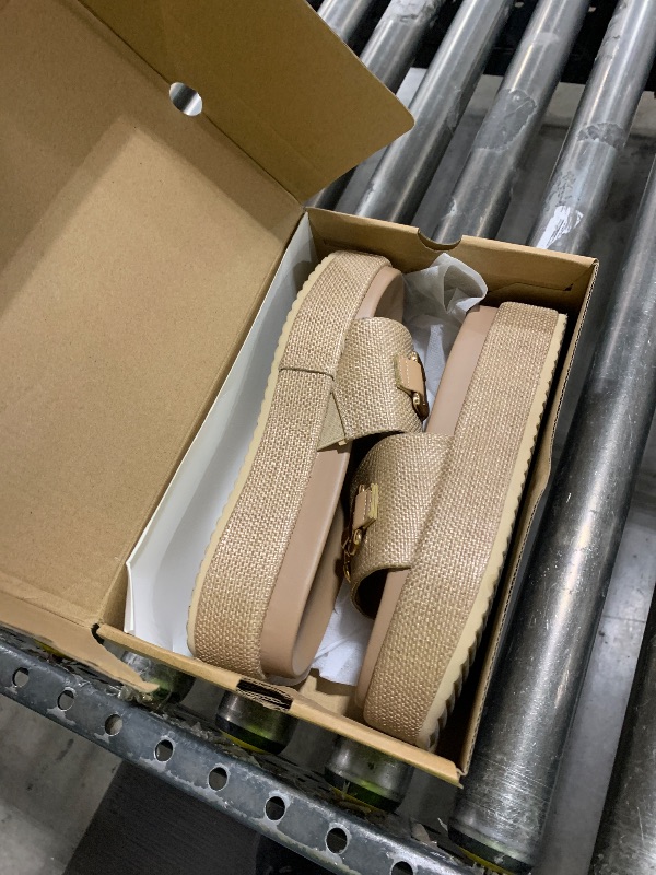 Photo 1 of Coutgo Womens Platform Sandals Raffia Espadrilles Metal Chain Slip on Open Toe Cute Beach Slide Sandals (Size 7)