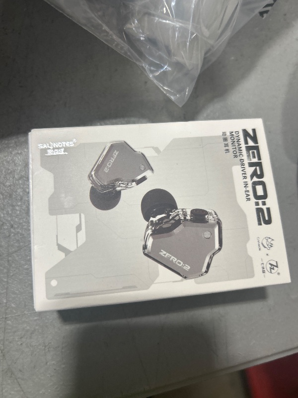 Photo 1 of Linsoul 7Hz x Crinacle Zero:2 in Ear Monitor, Updated 10mm Dynamic Driver IEM, Wired Earbuds Earphones, Gaming Earbuds, with OFC IEM Cable for Musician (Silver)
